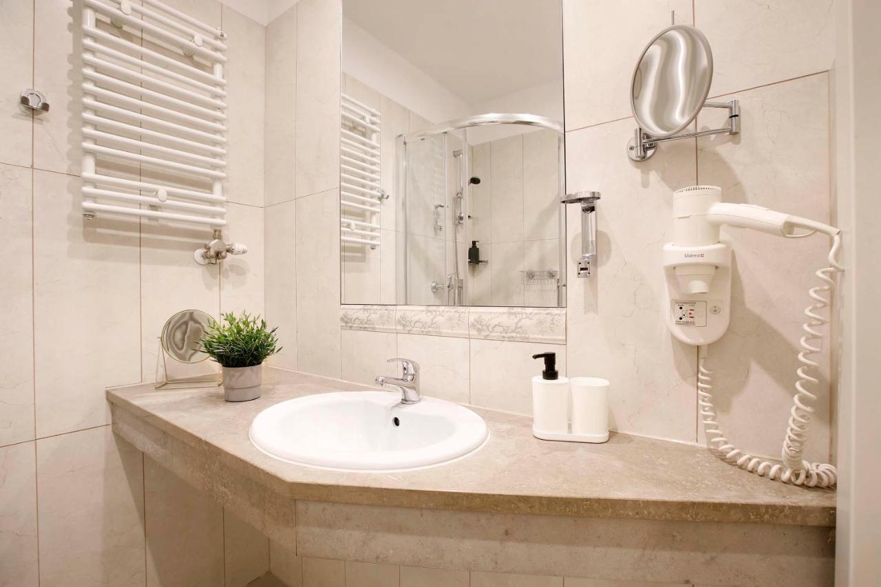 Charming Apartment, Wawel & Old Town Krakow II ภายนอก รูปภาพ